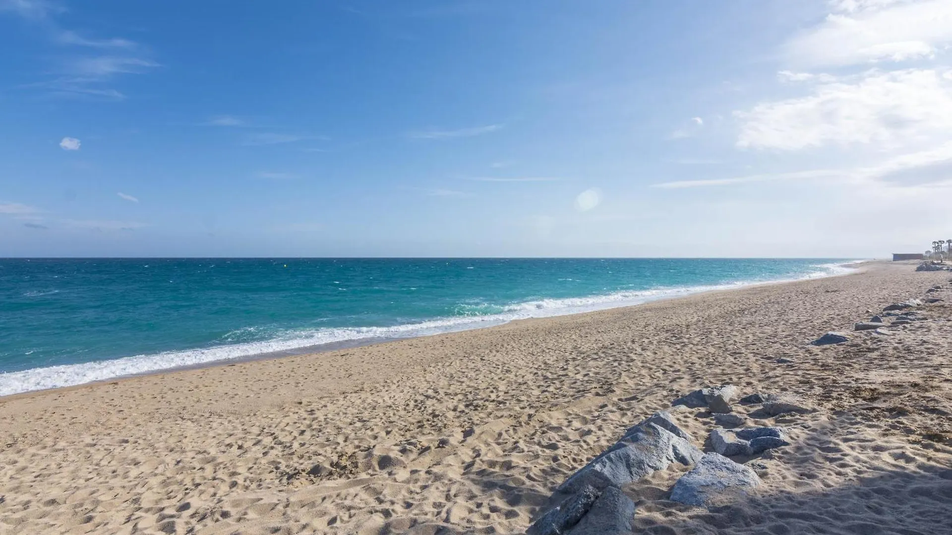 Homeholidaysrentals Kala - Costa Barcelona Pineda de Mar 0*,