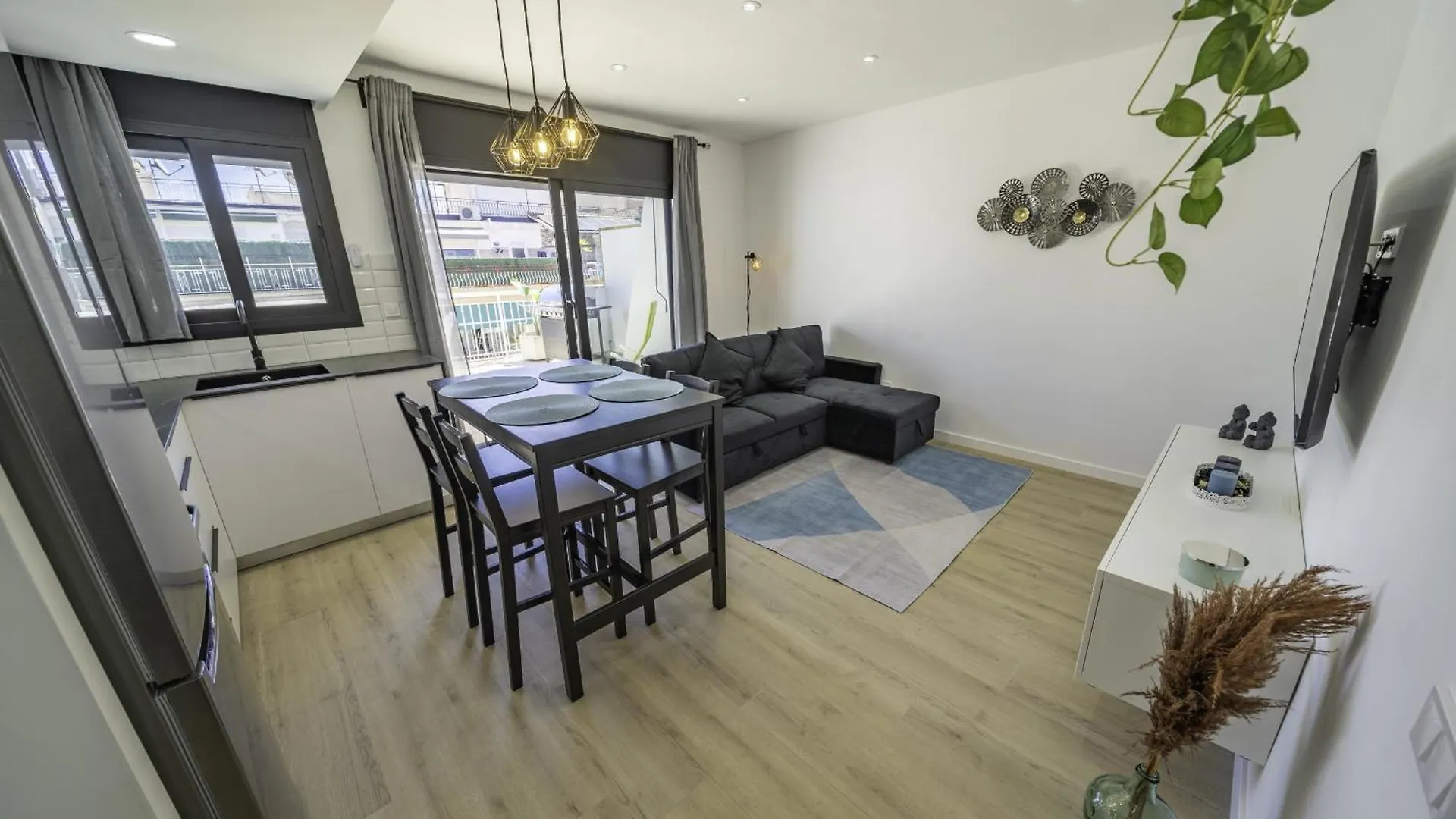 Homeholidaysrentals Kala - Costa Barcelona Pineda de Mar Apartment