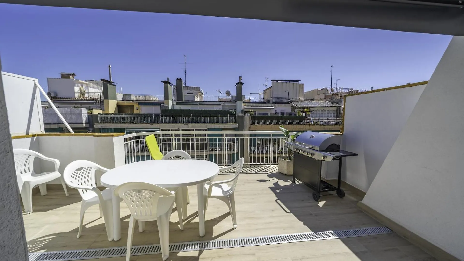 Homeholidaysrentals Kala - Costa Barcelona Pineda de Mar