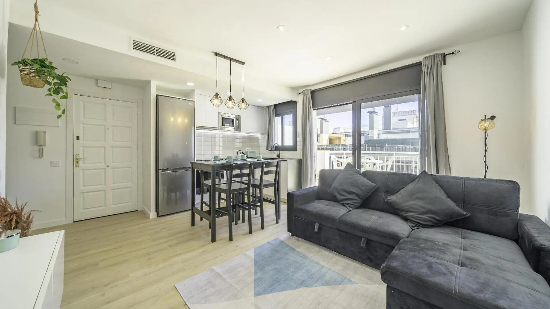 Homeholidaysrentals Kala - Costa Barcelona Pineda de Mar 0*,