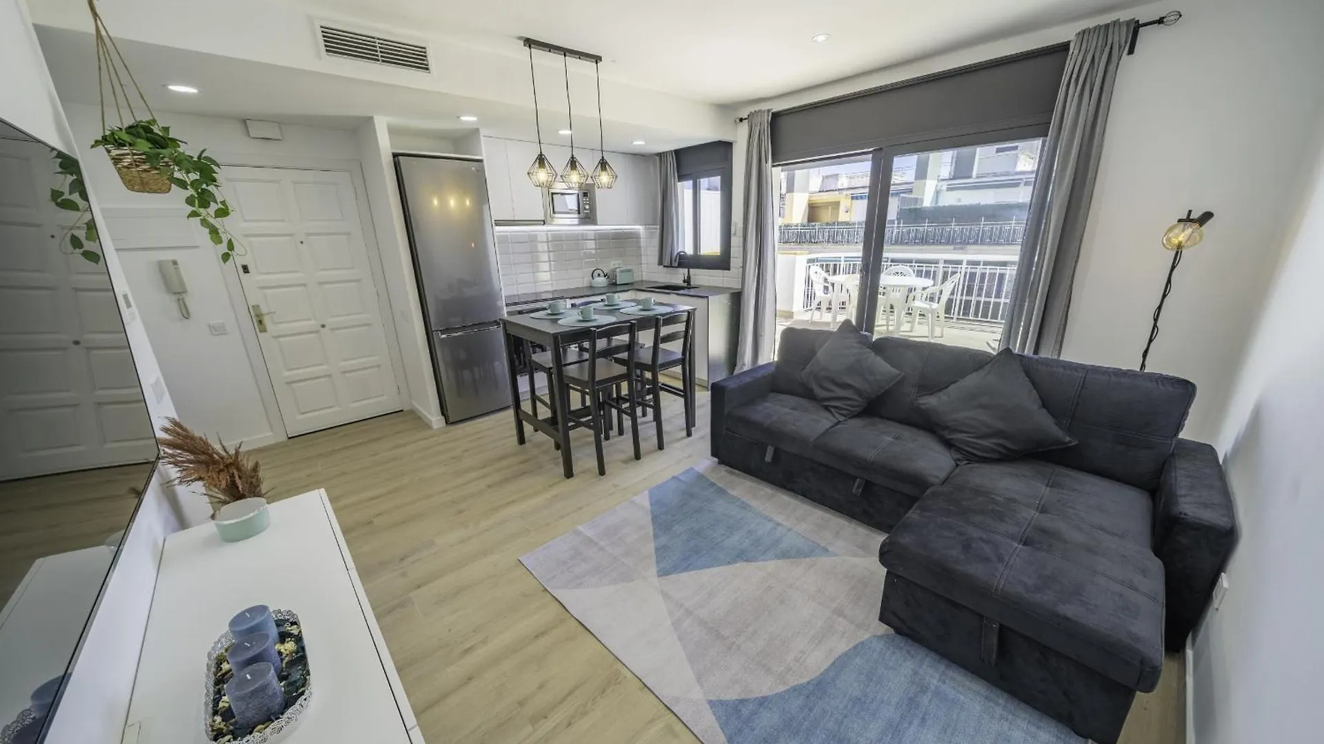 Homeholidaysrentals Kala - Costa Barcelona Pineda de Mar 0*,