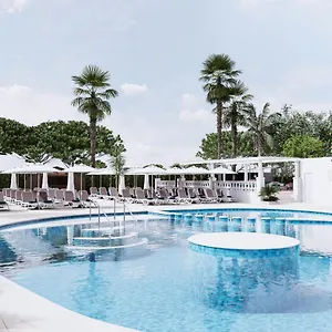 Aparthotel Bamblue Boutique, Pineda de Mar